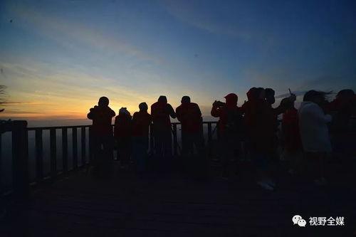 香江摄影师爆料视频大全,视频大全背后的精彩瞬间 第3张 香江摄影师爆料视频大全,视频大全背后的精彩瞬间 第3张